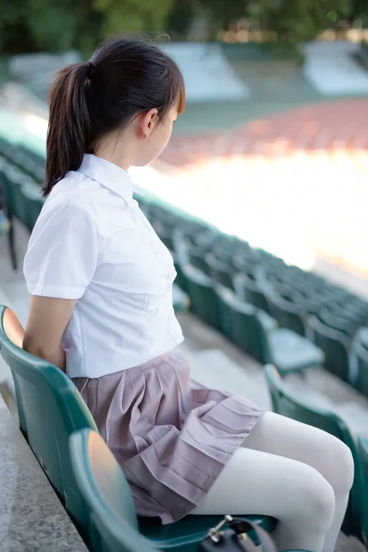 森萝财团 R15-030 [67P] - 森萝财团